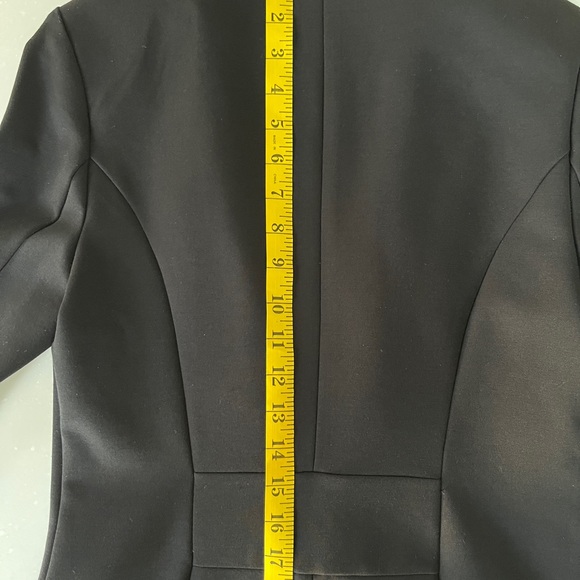NWOT le chateau 3/4 Sleeve Long Black Blazer/Jacket, XS, made in Canada - Picture 11 of 14